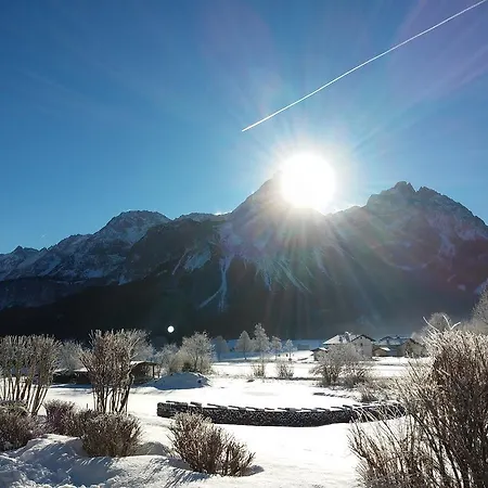 Haus Haas Appartamento Lermoos