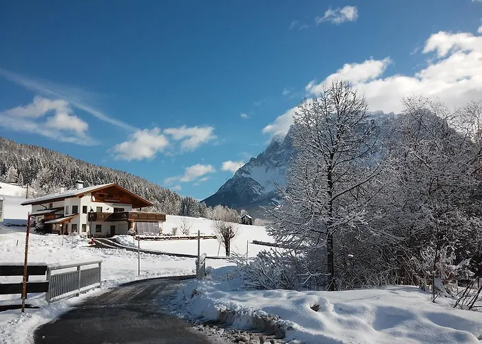 Haus Haas דירה *